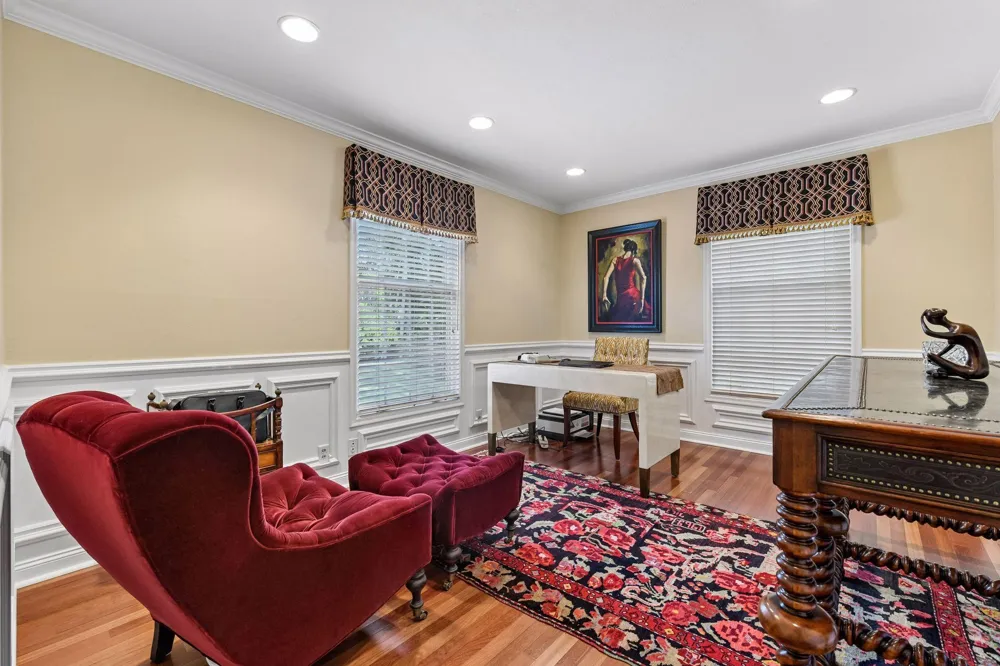480 Highcroft Road Wayzata, MN 55391