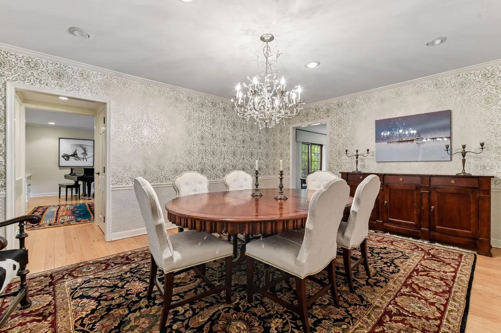 480 Highcroft Road Wayzata, MN 55391