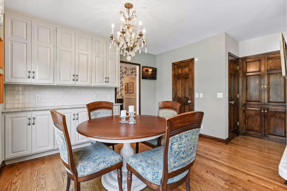 480 Highcroft Road Wayzata, MN 55391