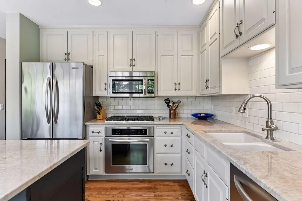 480 Highcroft Road Wayzata, MN 55391
