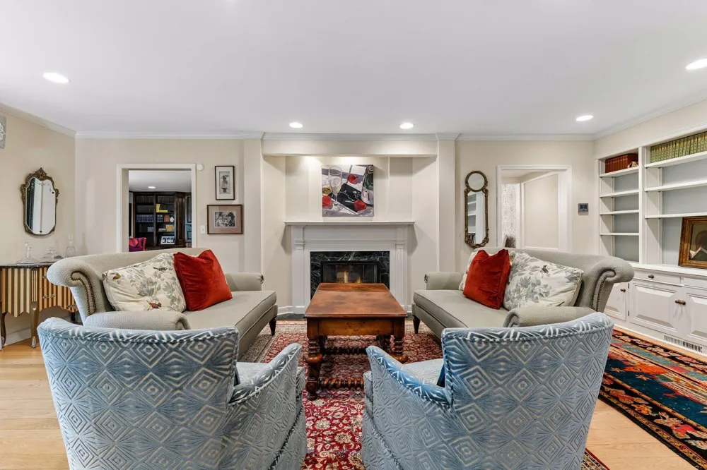480 Highcroft Road Wayzata, MN 55391
