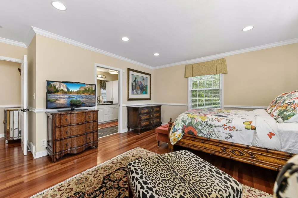 480 Highcroft Road Wayzata, MN 55391