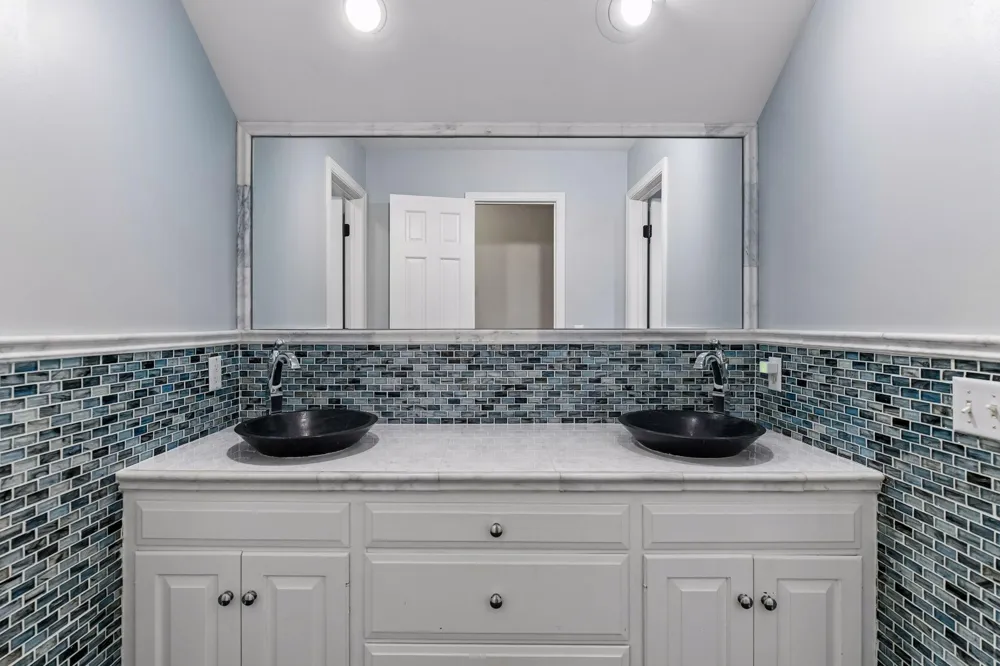 480 Highcroft Road Wayzata, MN 55391