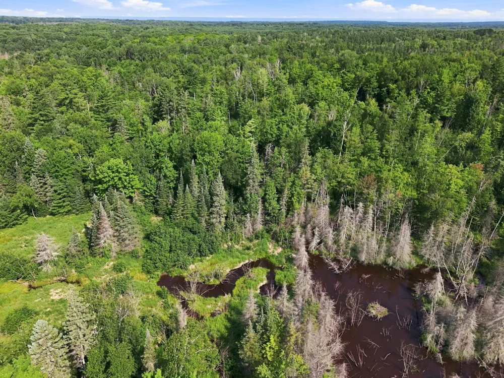 5197 E Koenen Road South Range, WI 54874