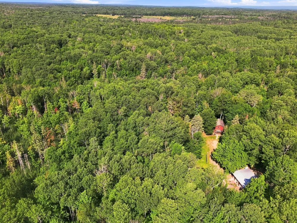 5197 E Koenen Road South Range, WI 54874