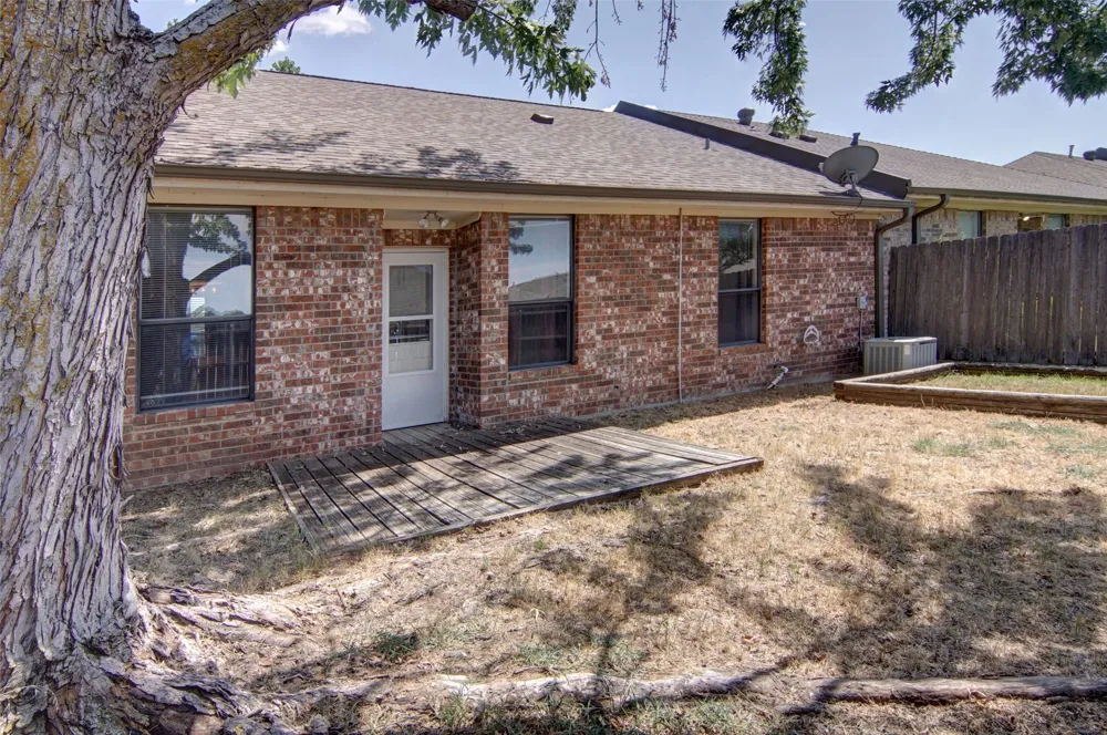 937 Heather Court Weatherford, TX 76086