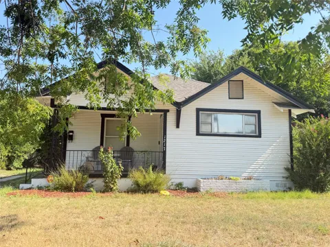 1217 Verbena Street
