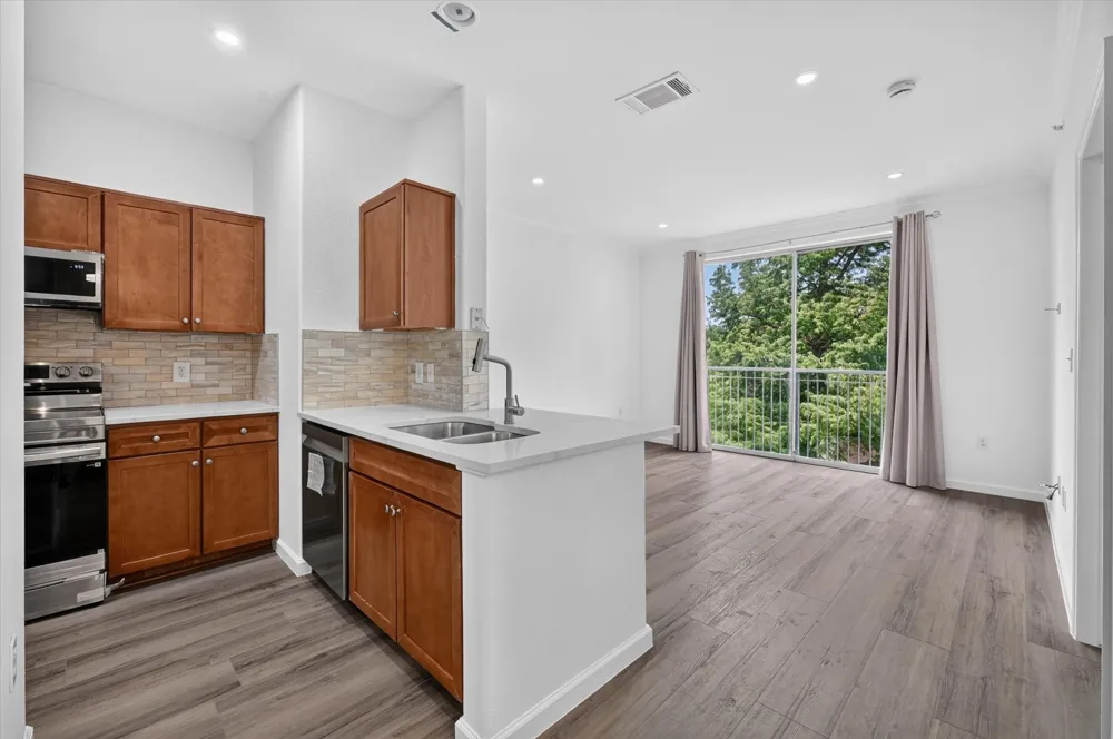 330 E Las Colinas Boulevard E #240 Irving, TX 75039