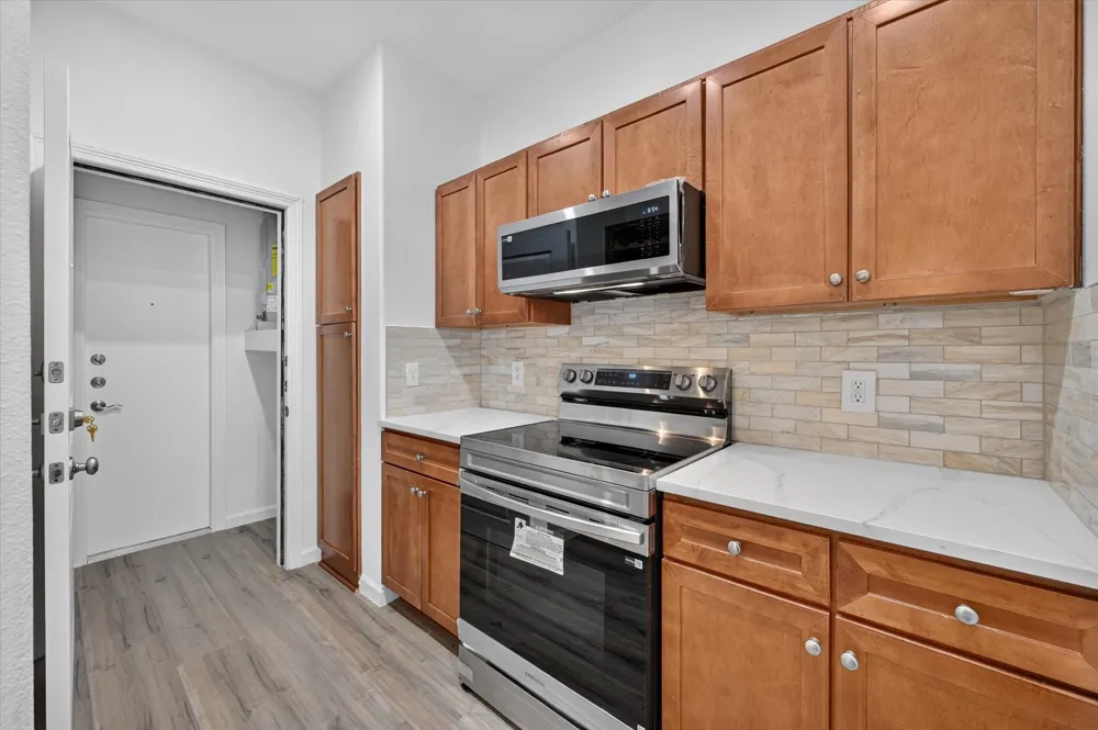 330 E Las Colinas Boulevard E #240 Irving, TX 75039