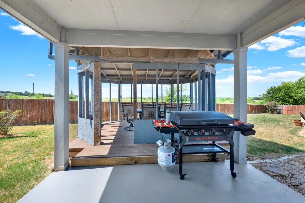 1208 Feather Crest Drive Krum, TX 76249