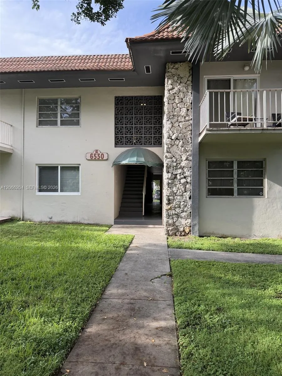 Address Not Shown Miami Lakes, FL 33014