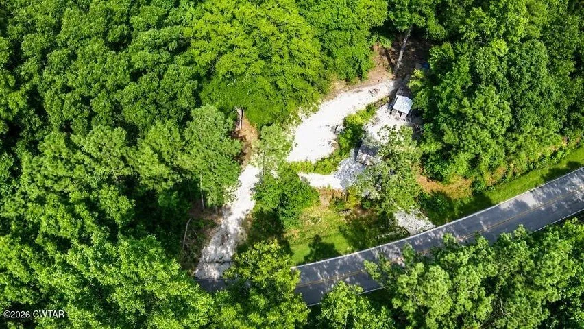 1034 Piney Creek Rd Lexington, TN 38351
