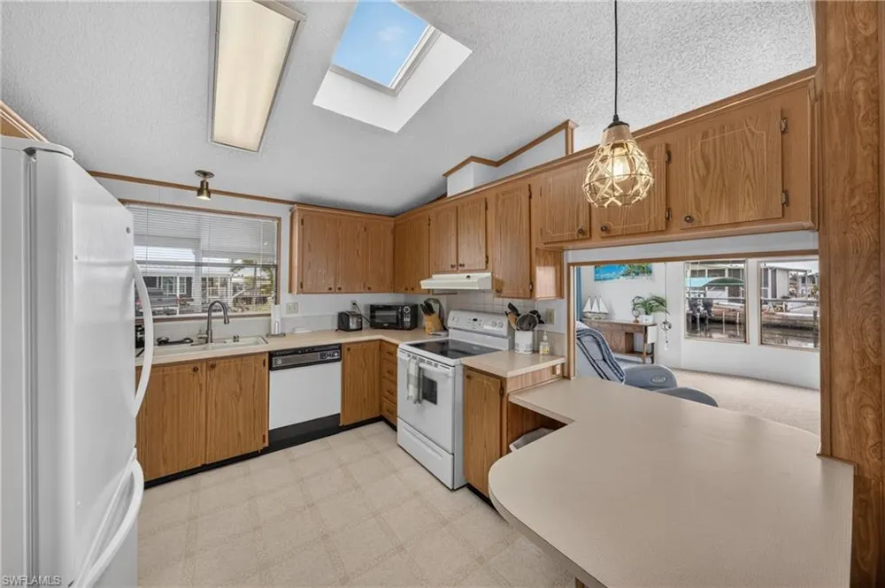 3032 Bounty Lane St. James City, FL 33956