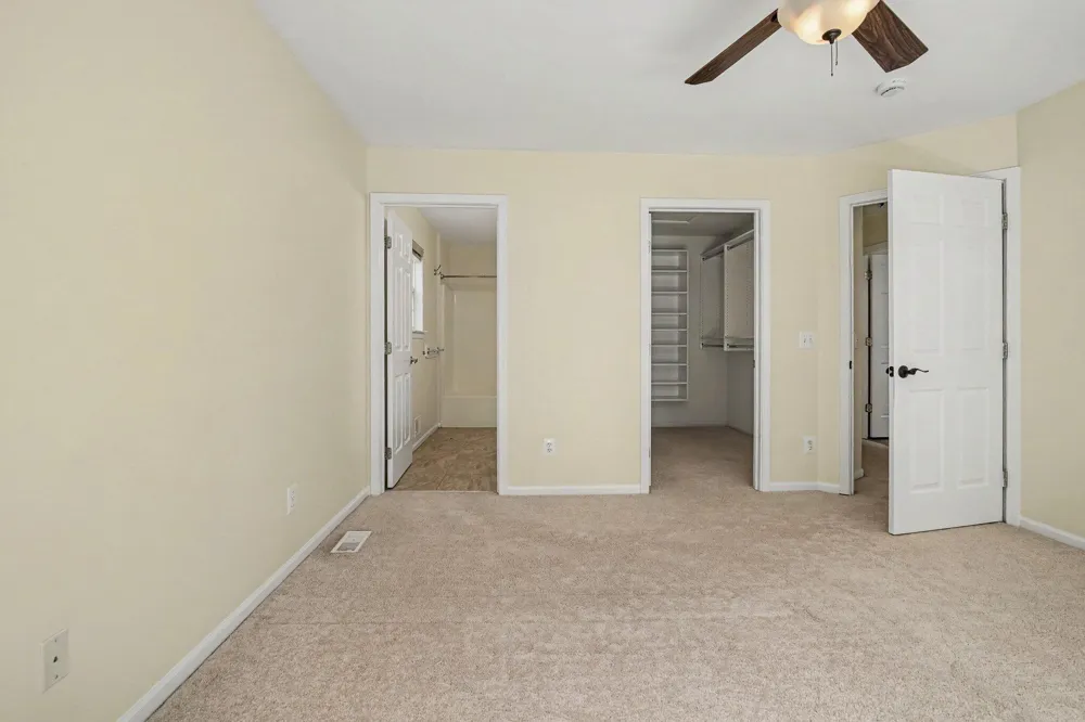 7539 Lake Street Dexter City, MI 48130