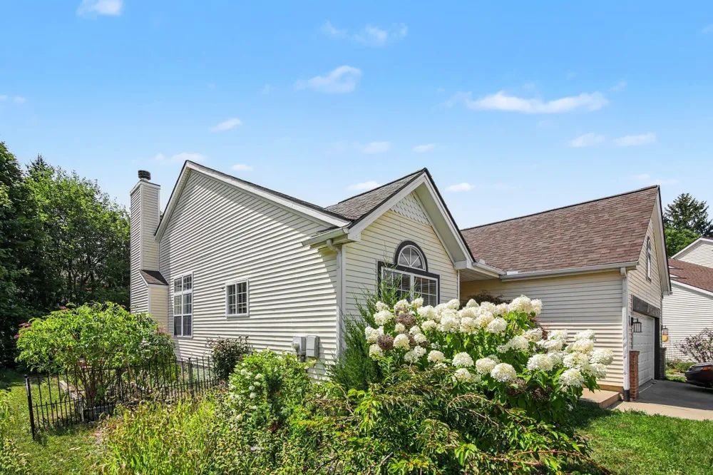 7539 Lake Street Dexter City, MI 48130