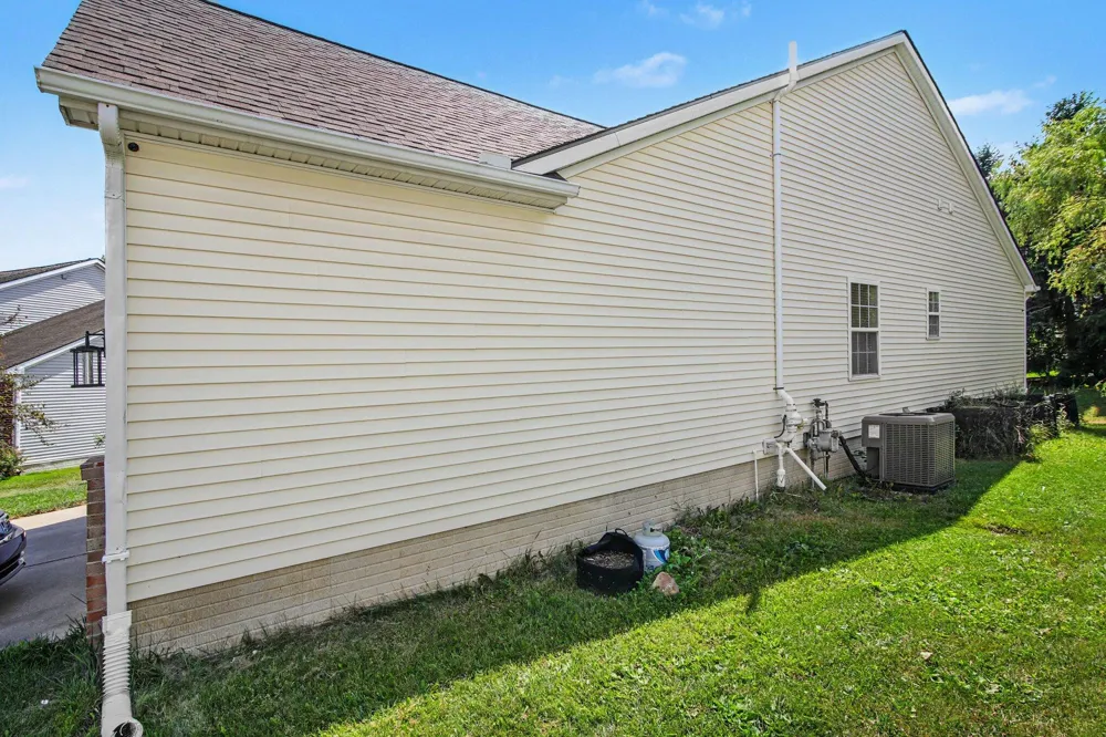7539 Lake Street Dexter City, MI 48130
