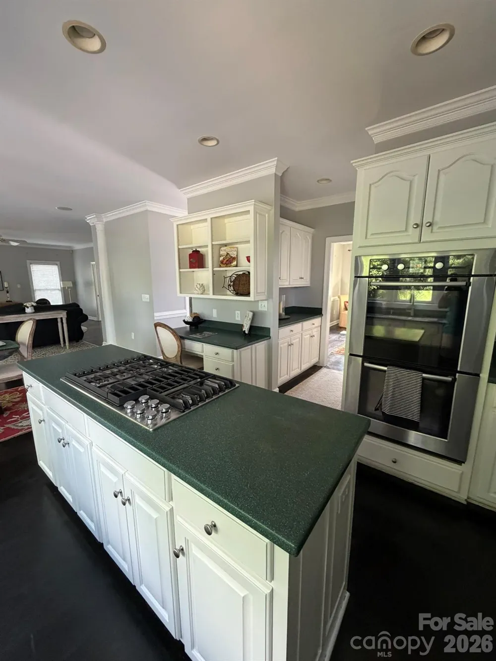 232 40th Avenue Drive NW Hickory, NC 28601