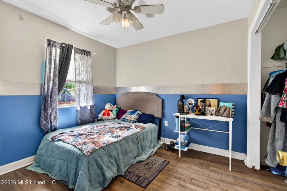 4710 Coronada Avenue Pascagoula, MS 39581