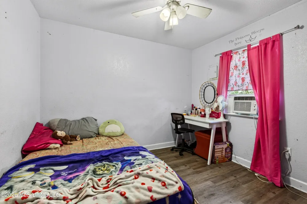 4710 Coronada Avenue Pascagoula, MS 39581