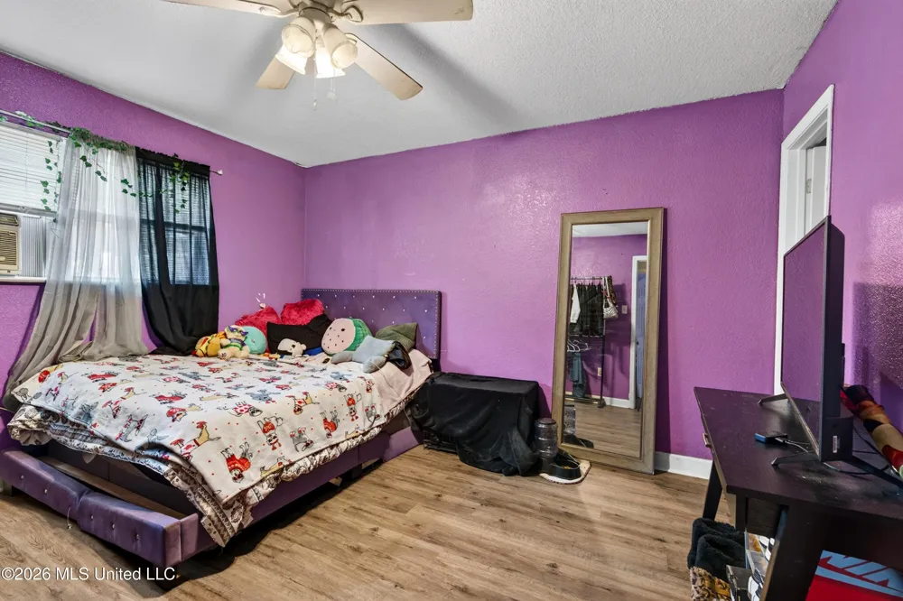 4710 Coronada Avenue Pascagoula, MS 39581