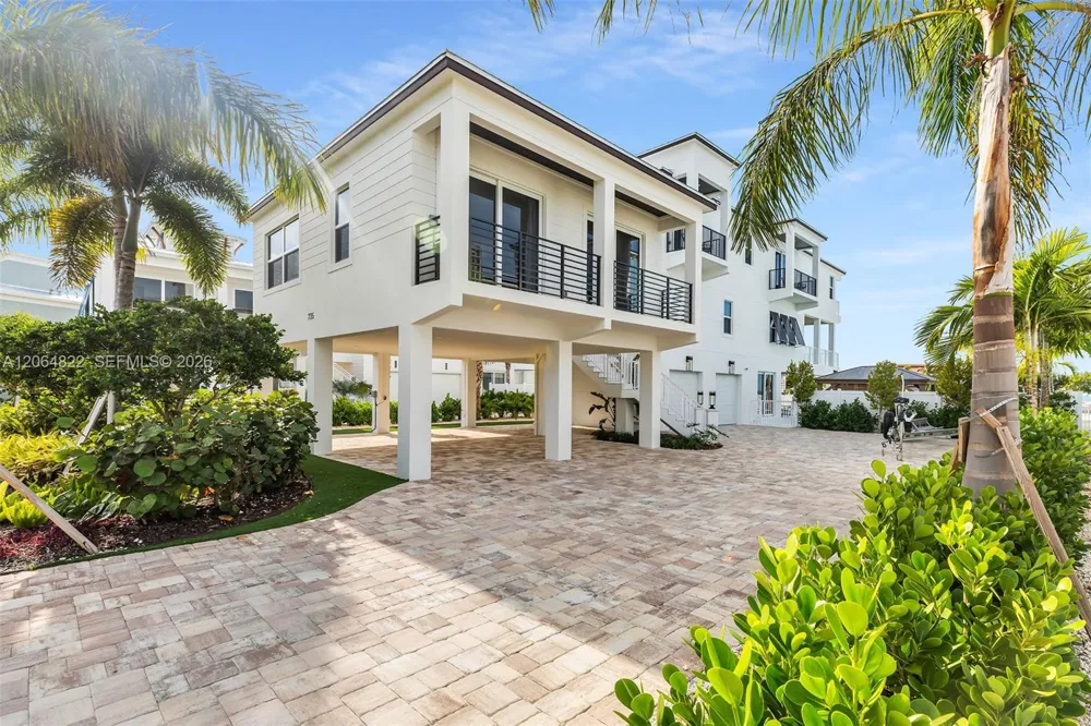 735 50 ST Gulf, Marathon Key West, FL 33050