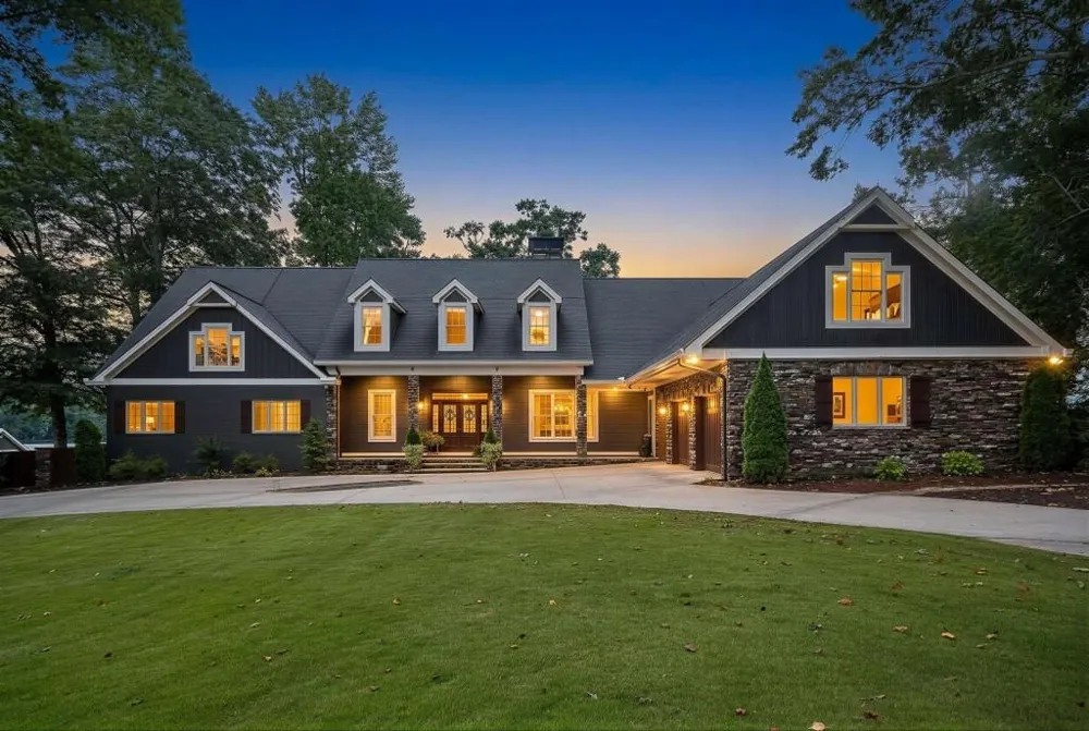 102 Pebblestump Point Peachtree City, GA 30269