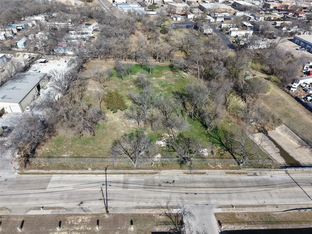3701 Jackson Street Irving, TX 75061