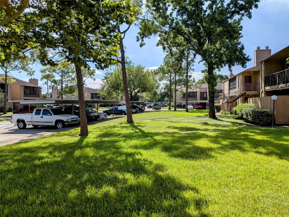 10555 Turtlewood Court #1903 Houston, TX 77072