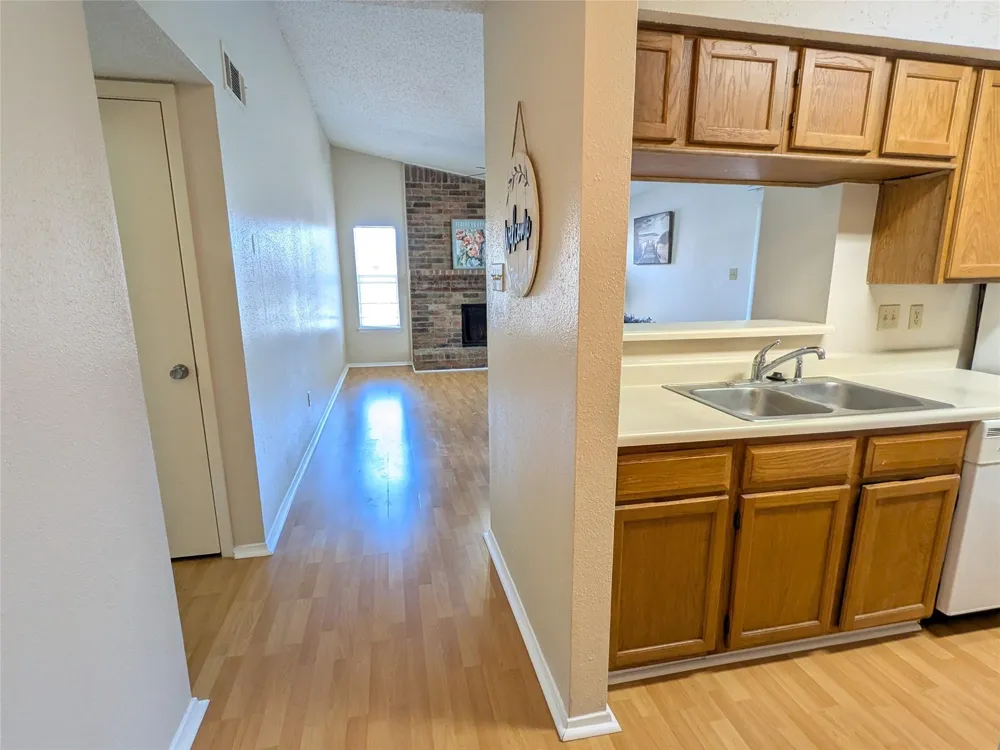 10555 Turtlewood Court #1903 Houston, TX 77072