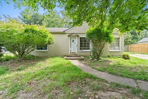 2523 Ashton Road