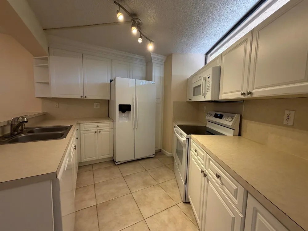 8273 Severn Drive #D Boca Raton, FL 33433