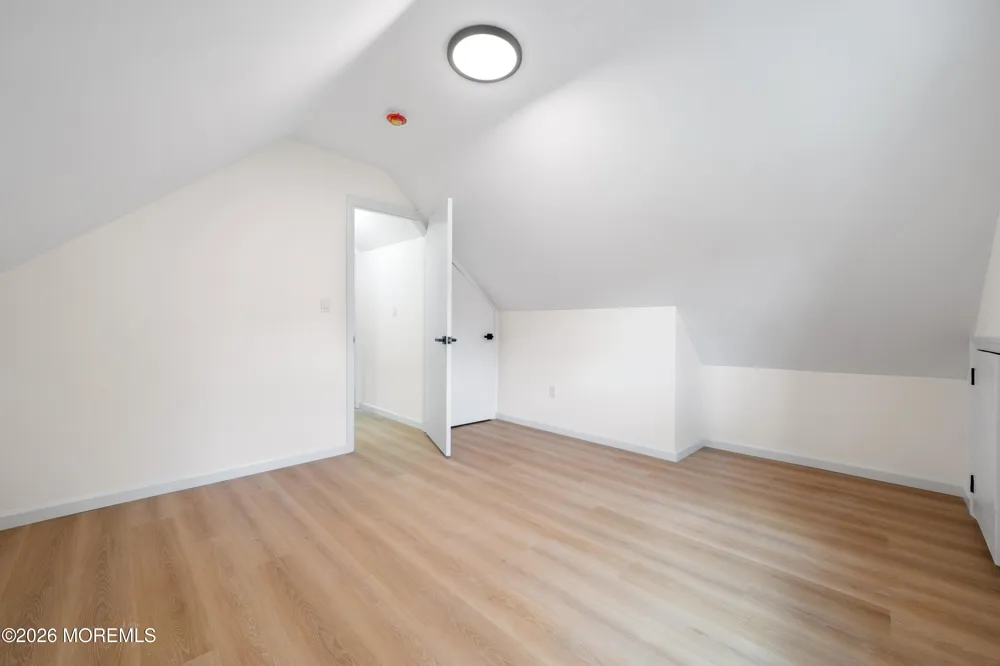 55 Davis Lane Red Bank, NJ 07701