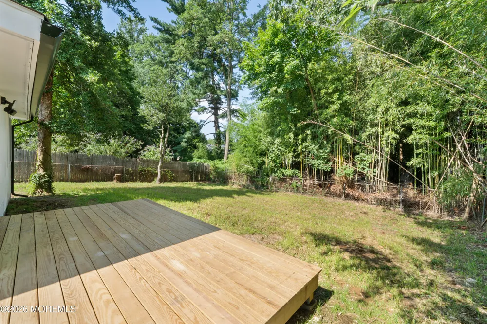55 Davis Lane Red Bank, NJ 07701