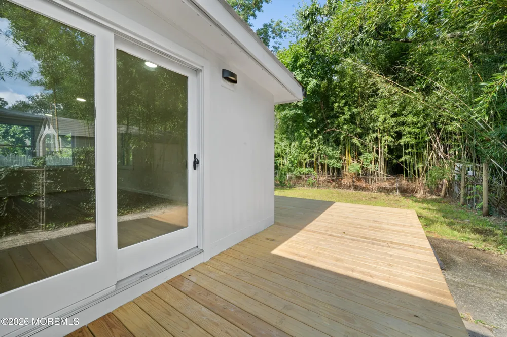 55 Davis Lane Red Bank, NJ 07701