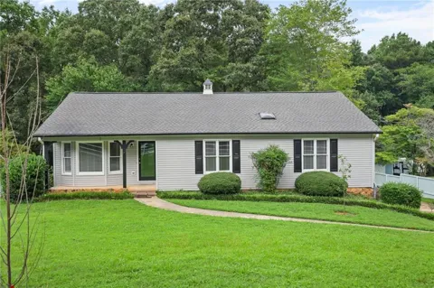 410 Hickory Walk