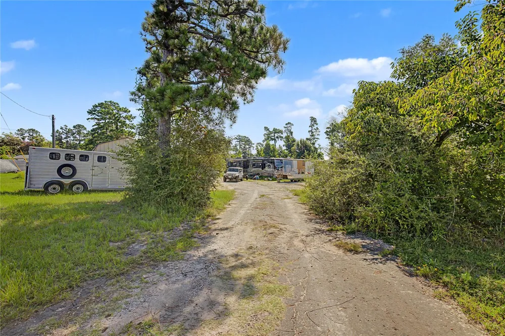 776 Yaupon Cove Drive Onalaska, TX 77360