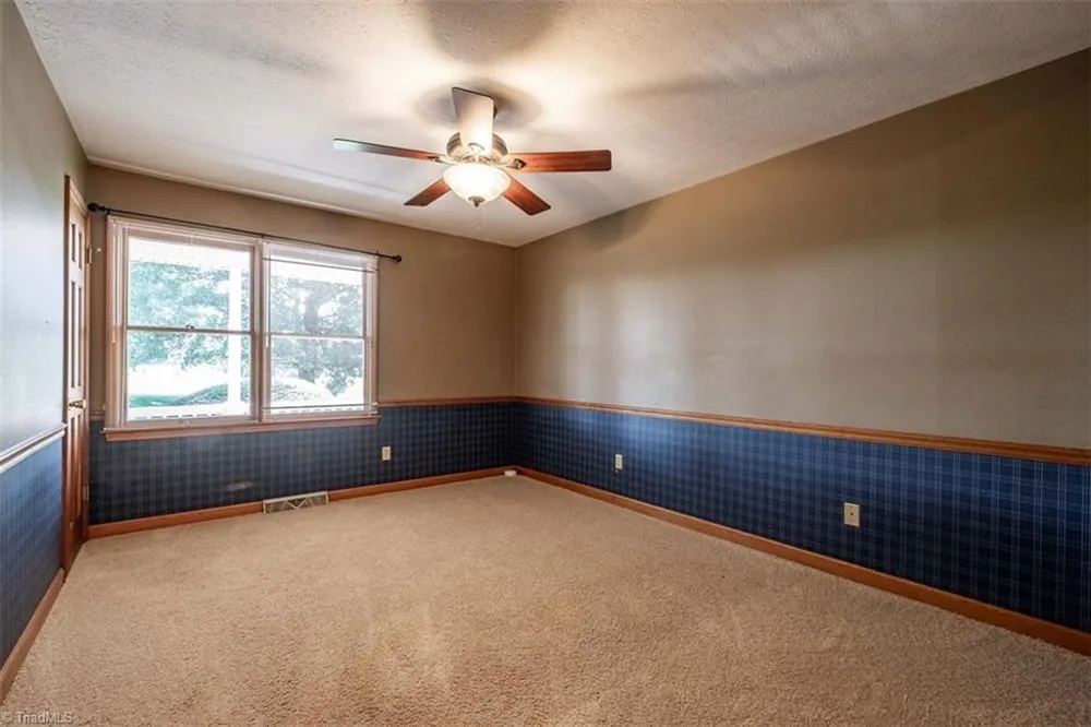 173 Old Meadowbrook Lane Elkin, NC 28621