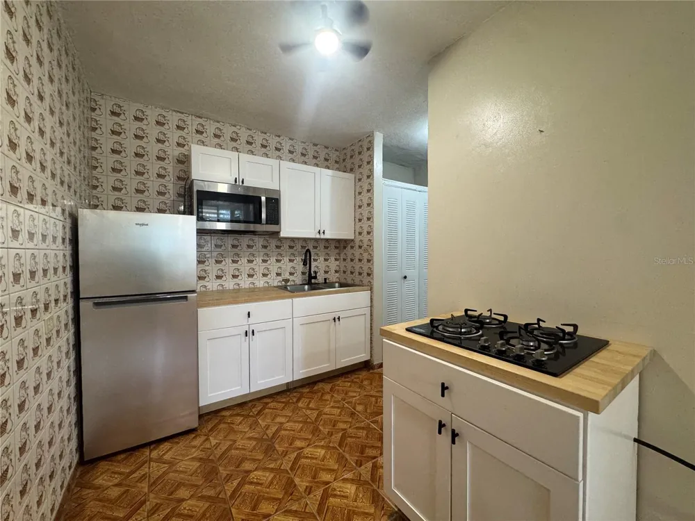 11-AK URB. LEVITTOWN LAKES CLL PASEO MAGDALENA Toa Baja, PR 00949