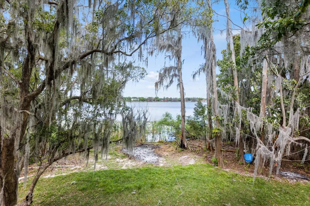 3807 S SEMORAN BOULEVARD Orlando, FL 32822