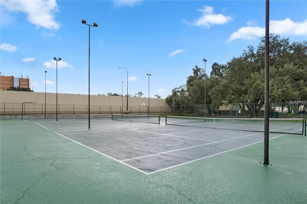 405 WYMORE ROAD #106 Altamonte Springs, FL 32714