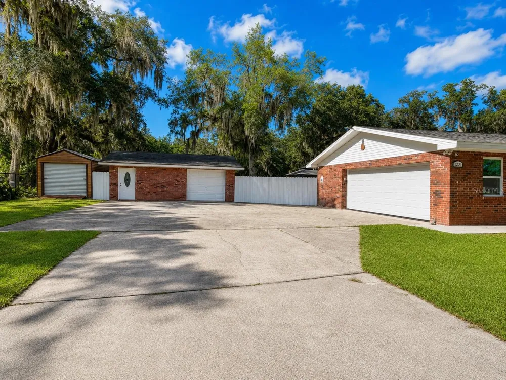 1221 SW SKATES STREET Arcadia, FL 34266