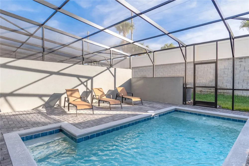 716 GARDENIA LANE Davenport, FL 33897