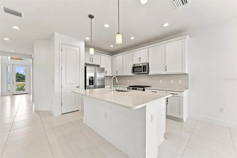 3427 MALTA AVENUE Wesley Chapel, FL 33543