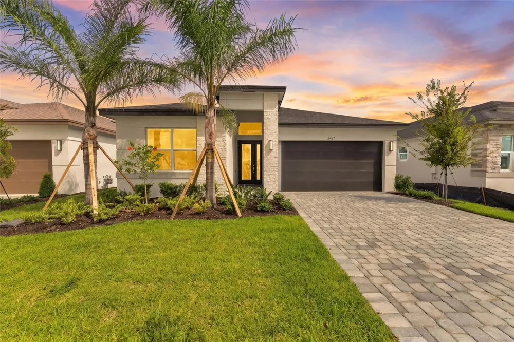 3427 MALTA AVENUE Wesley Chapel, FL 33543