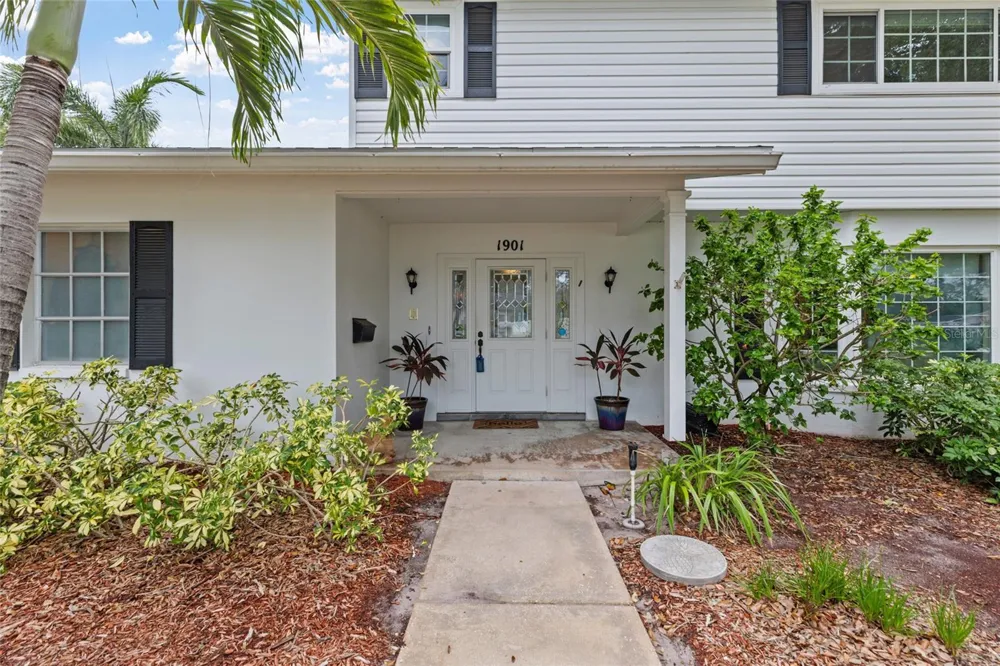 1901 DORMIEONE ROAD St Petersburg, FL 33710