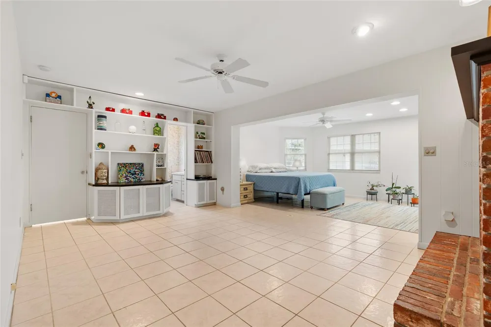 1901 DORMIEONE ROAD St Petersburg, FL 33710