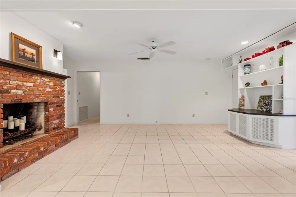 1901 DORMIEONE ROAD St Petersburg, FL 33710
