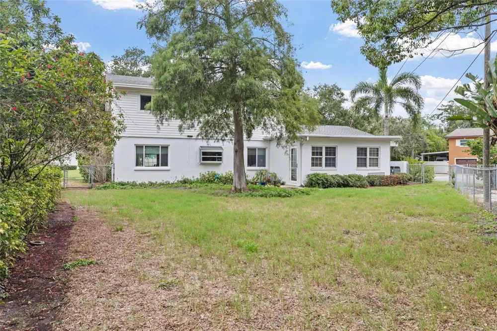 1901 DORMIEONE ROAD St Petersburg, FL 33710