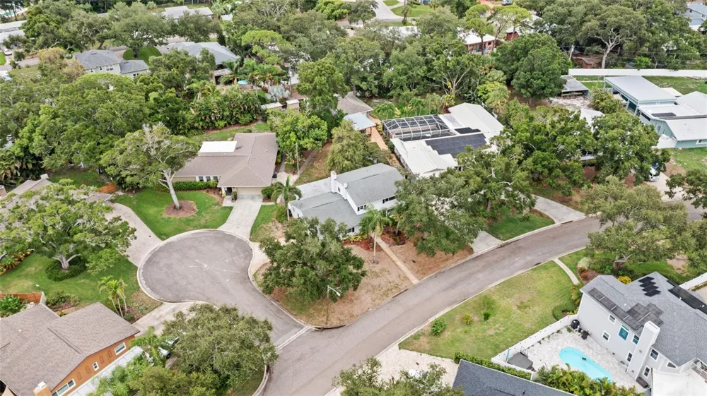 1901 DORMIEONE ROAD St Petersburg, FL 33710