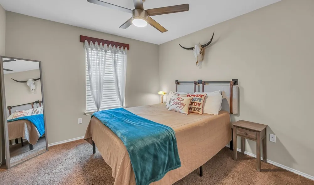 213 Woodlands Boulevard Bellmead, TX 76705